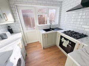 Photo 15- click for photo gallery